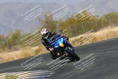 media/Mar-28-2022-Superbike Trackdays (Mon) [[b8603d0f67]]/Open Track Time/Turn 7/